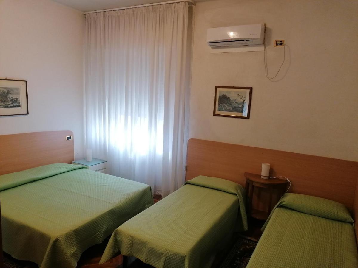 Sacco Bed&Breakfast 罗维戈 外观 照片