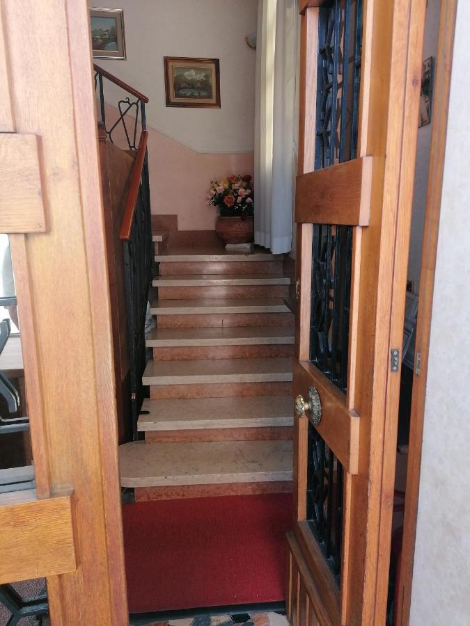 Sacco Bed&Breakfast 罗维戈 外观 照片